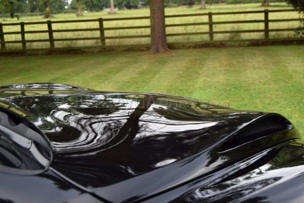 ONYX TS Vented Supersport Bonnet for Bentley Bentayga